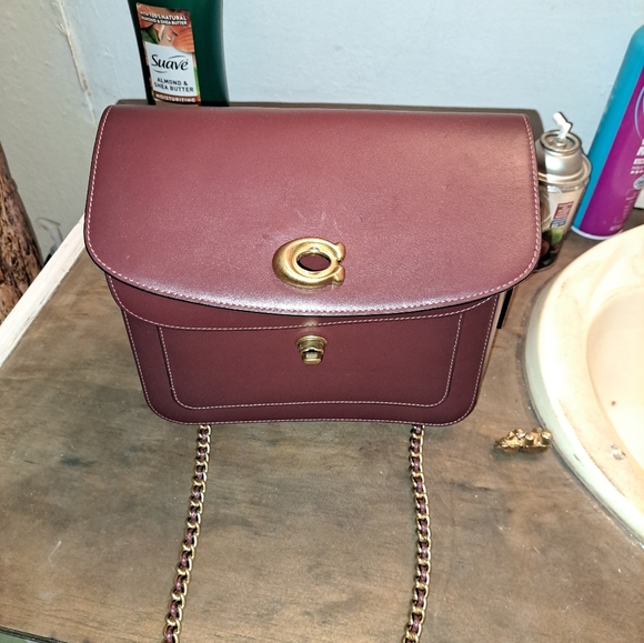 Coach - Picture 3 of 4